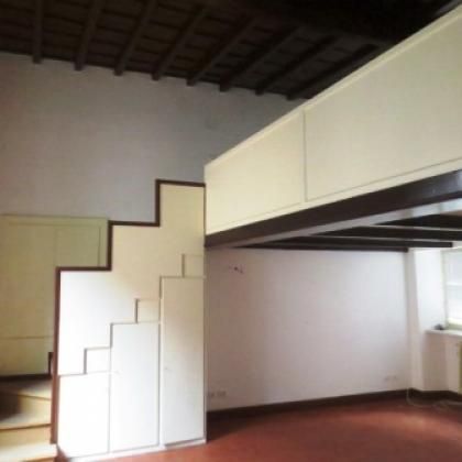 Office-Piazza Navona: Historic Building. Entrance, three rooms, including loft area, kitchen, bath, elevator, silent, sunny, doorman. Ref 262 - Photo 4