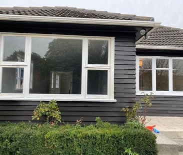 Tidy house in great location - Photo 4
