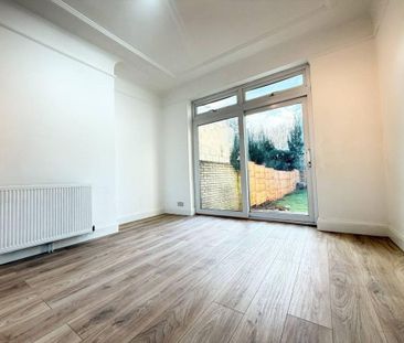 4 bedroom semi-detached house to rent - Photo 6