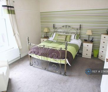 3 bedroom terraced house to rent - Photo 4