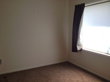 2A Chancellor Way, Crofton Downs - Photo 5