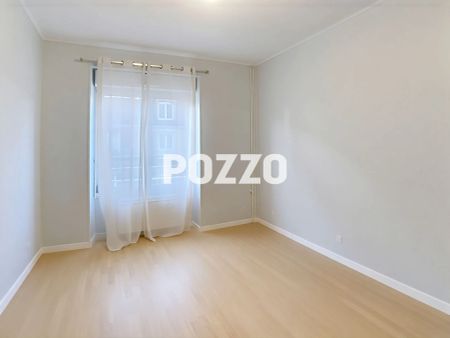 Location d'un appartement F2 (40.42m²) à SAINT HILAIRE DU HARCOUET - Photo 3