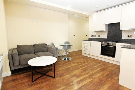 1 bedroom flat to rent - Photo 5