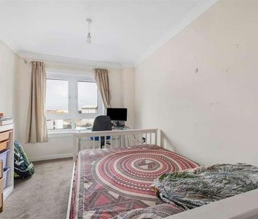 Priory Heights, Slough, SL1 - Photo 4