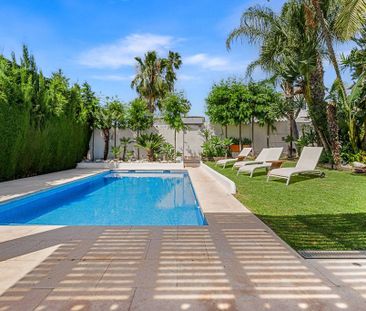 4 bedroom luxury Villa for rent in Guadalmina, Spain - Foto 1