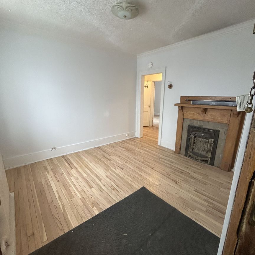 For Lease - 28 Springhurst Avenue Unit# 6, Toronto, Ontario - Photo 1