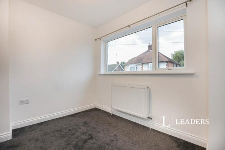 3 bedroom terraced house to rent - Photo 5