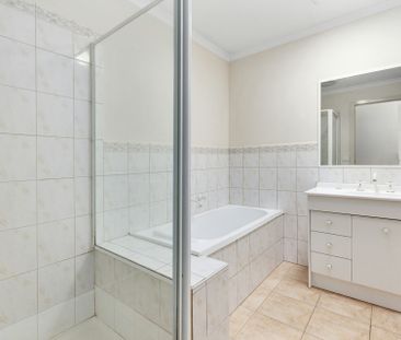 2/4 Millewa Way, Wyndham Vale VIC, Belconnen - Photo 5