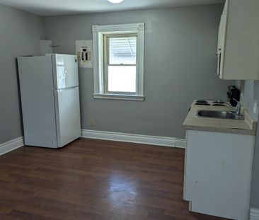 720 Queens Ave. - Photo 5