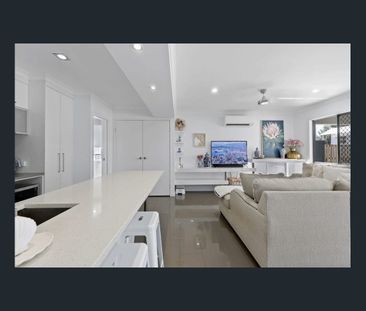 Convenience, Comfort & Space in Sought-After Location - Photo 5