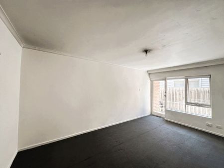 Two Bedroom Apartment in a Convinient Location - Photo 5