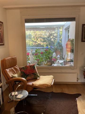 Grosszügige 2.5-ZWG am Zürichberg - Photo 2