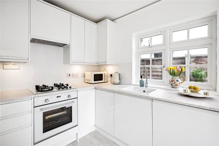 Verbena Gardens, Brook Green, W6 - Photo 2