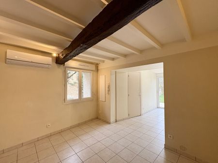 Maison 2 pièces - HYPER CENTRE - Photo 2