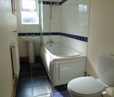 Victoria Mews, Stowupland Road, Suffolk, IP14 - Photo 4