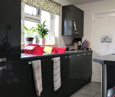 Priory, Wellington, Somerset, TA21 - Photo 6