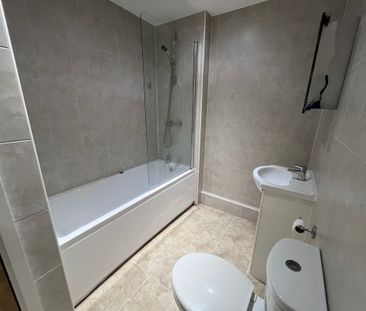 Neath Road, Hafod, Swansea. SA1 2LF - Photo 5