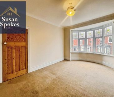 3 bedroom flat to rent - Photo 5