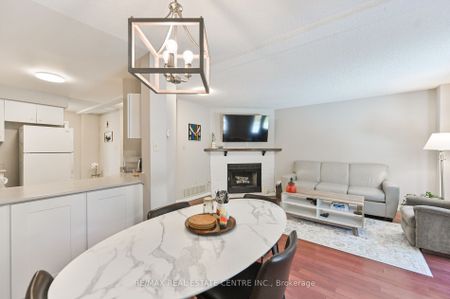 For Lease - 2559 Addingham Crescent, Oakville, Ontario - Photo 2