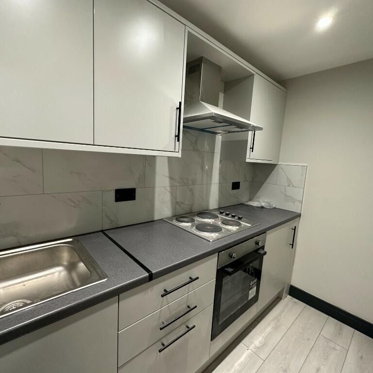 Studio Flat, Blackwell Close, E5 - Photo 1