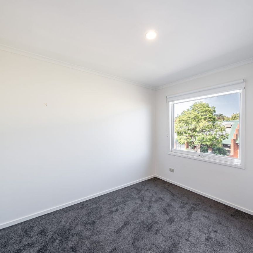 Quiet convenience! - Photo 1