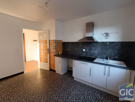 Location Appartement 4 pièces 112m² - Photo 2