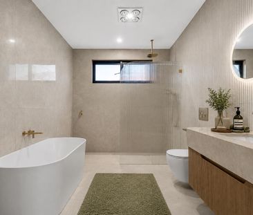 Luxury Living with Private Pool, Cinema & Five-Car Garage - Photo 3