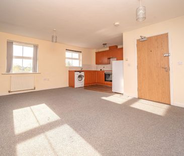 2 bedroom flat - Photo 1