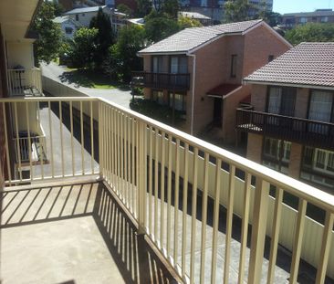 9/21 Staff Street, Wollongong - Photo 1
