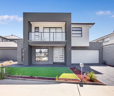 Spacious Five-Bedroom Family Home in Armstrong Creek - Contact Today - Photo 1