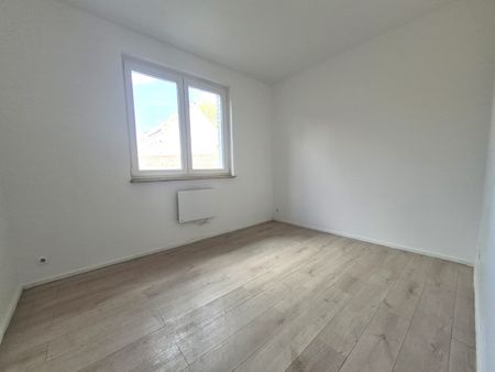 Location Appartement 2 pièces 50m² ROUBAIX 59100 - Photo 4