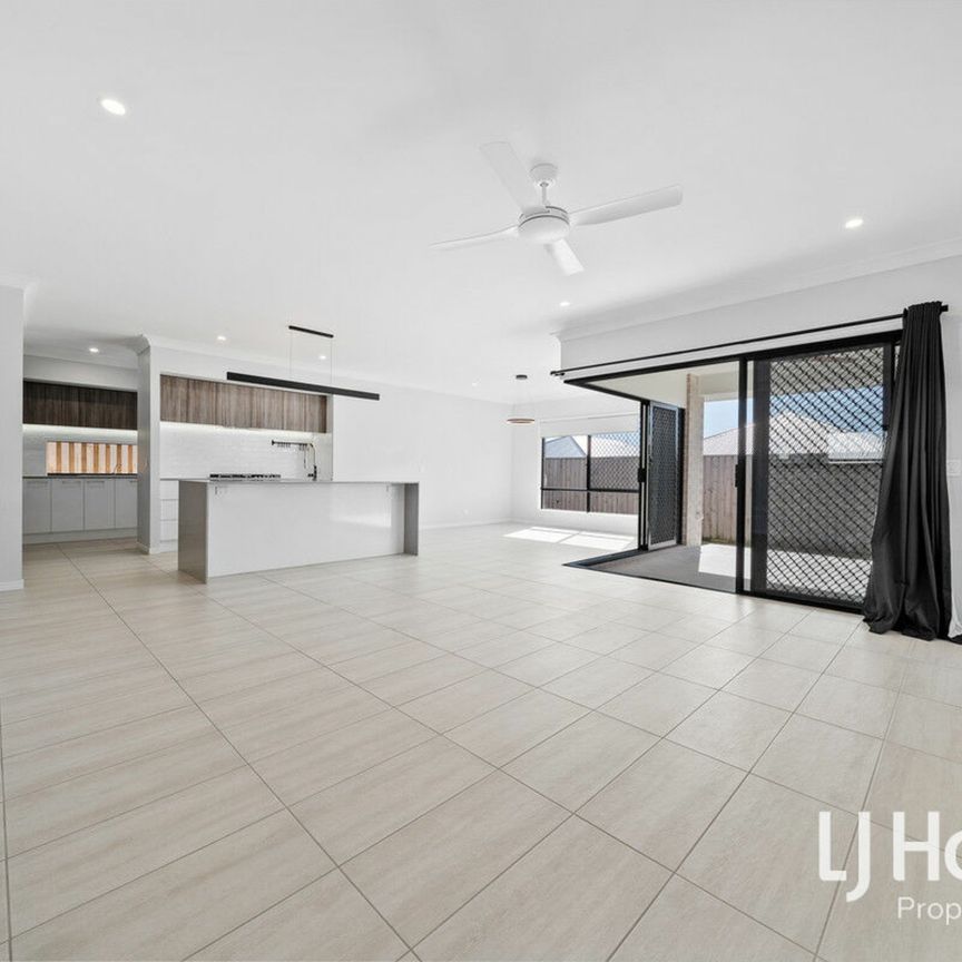 Expansive Family Home in Sequana Estate with all the Upgrades - Photo 1