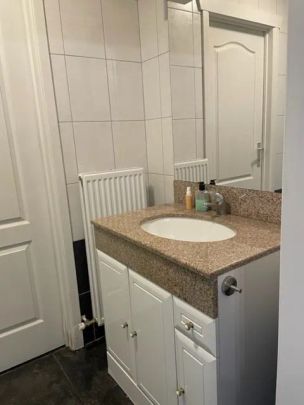 Sfeervol, gezellig appartement met 2 slaapkamers, tuin en garage! - Foto 1