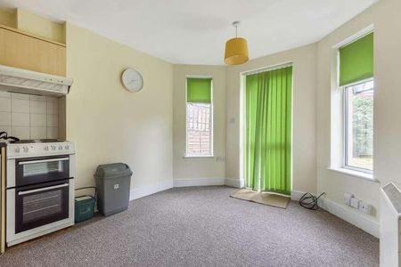 St Lukes Road, East Oxford, OX4 - Photo 5