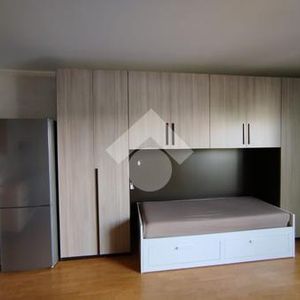 Monolocale in affitto - Photo 2