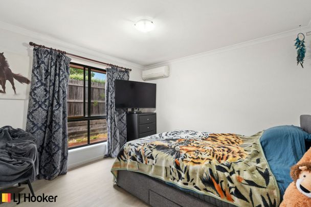 Charming Macgregor Home at a Steal! - Photo 1