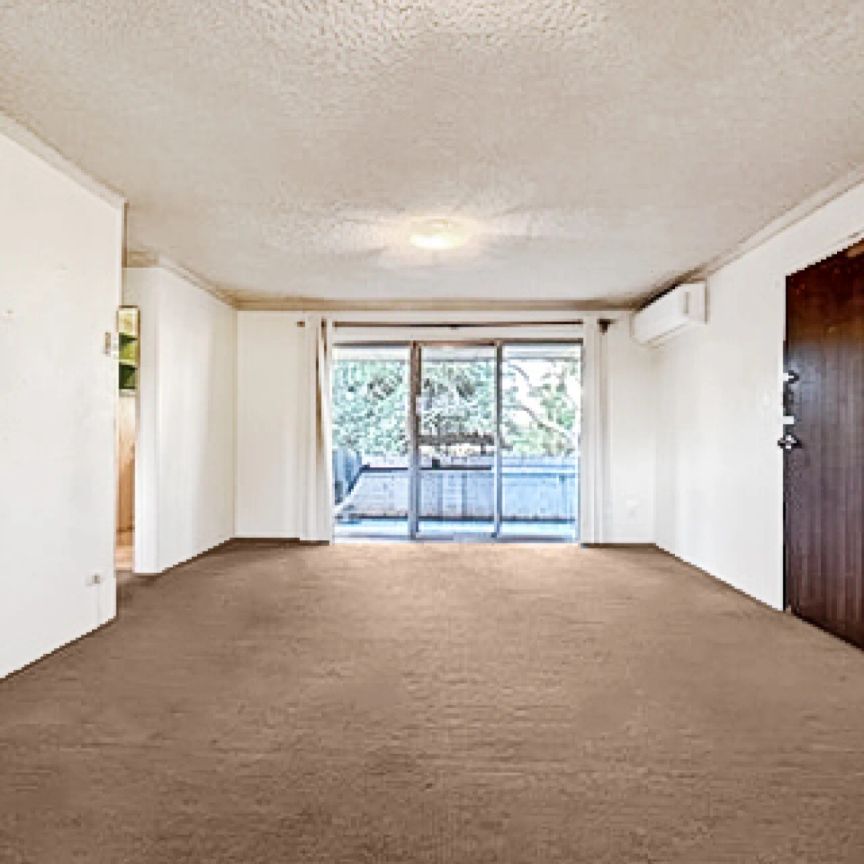 Stunning Two Bedroom Apartment For Lease - Photo 1