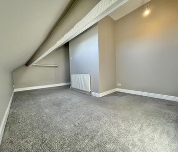 4 bedroom terraced house to rent - Photo 3