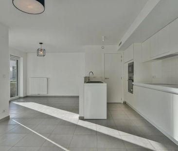 Recent instapklaar gelijkvloers appartement te Aartrijke - Photo 1