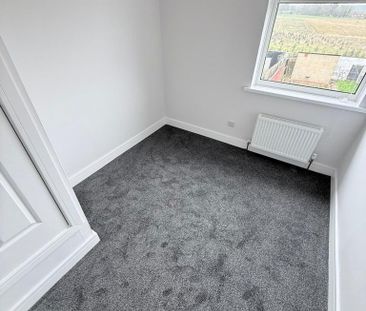 2 bedroom semi-detached house to rent - Photo 6