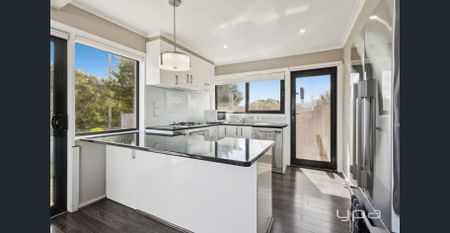 Modern Coastal Living – Furnished or Unfurnished Options Available - Photo 4