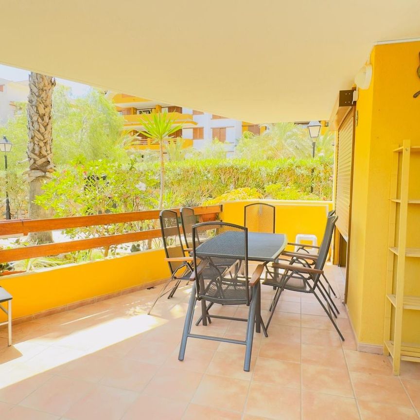 Alquiler de piso en Calle Mar de Fondo, 4 a - Photo 1