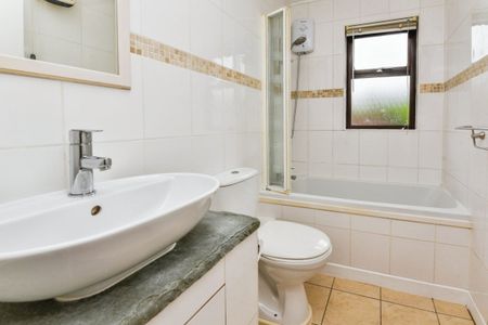 Cranmore Court - Photo 3