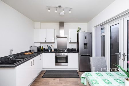 2 bedroom semi-detached house to rent - Photo 4