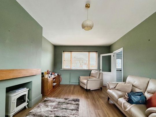 3 bedroom semi-detached house to rent - Photo 1