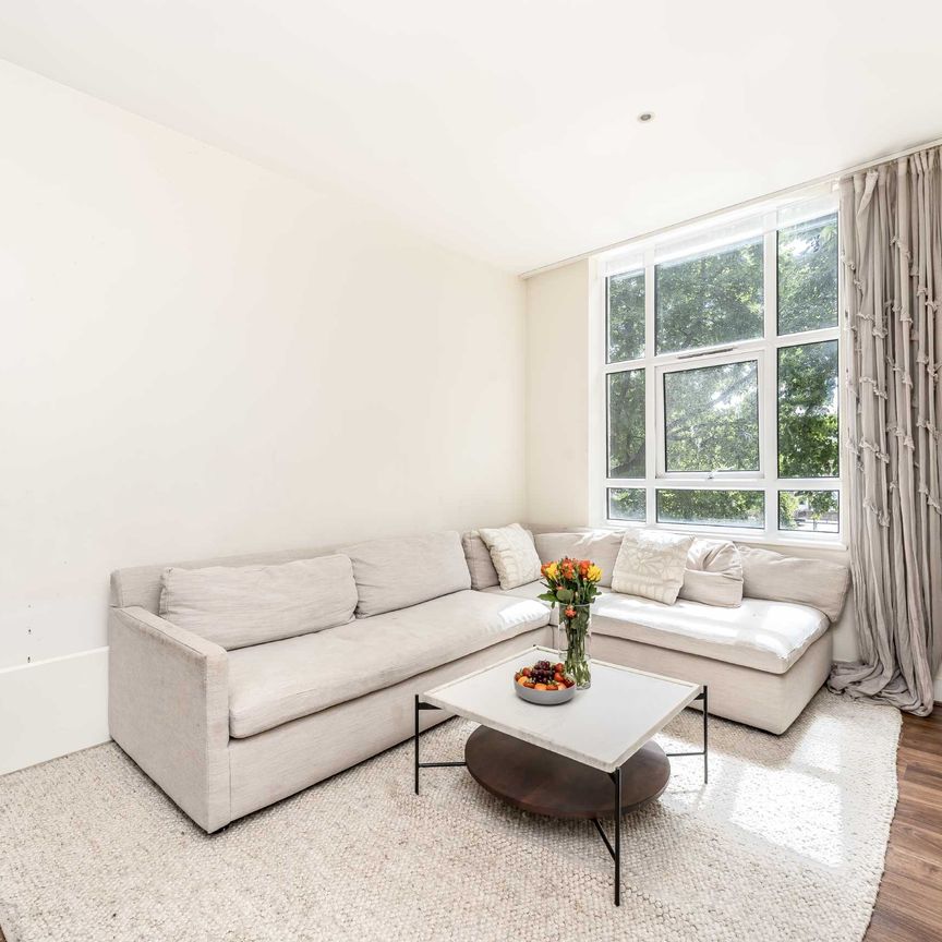 Bromyard Avenue, Acton, W3, London - Photo 1