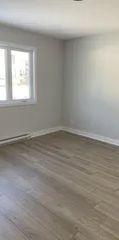 1 room apartment of 126m² in Sherbrooke - Photo 2