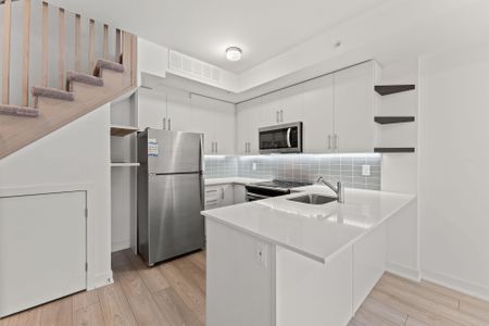 For Lease - 3476 Widdicombe Way Unit# 15, Mississauga, Ontario - Photo 5