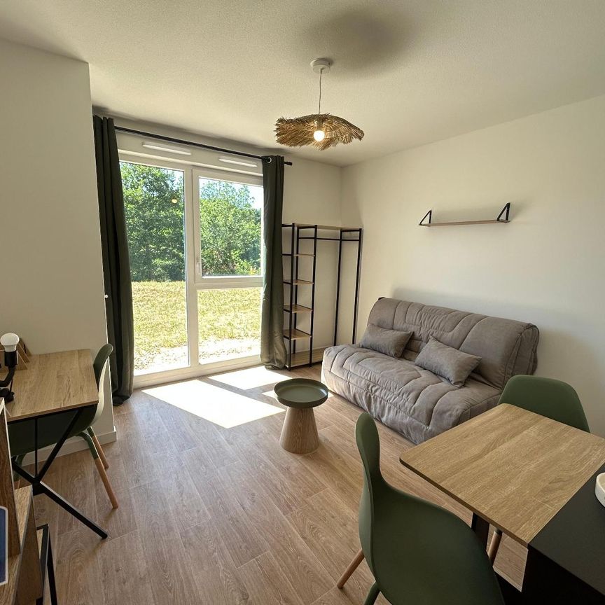 Location Appartement 1 pièce 22m² CHAMPCEVINEL 24750 - Photo 1
