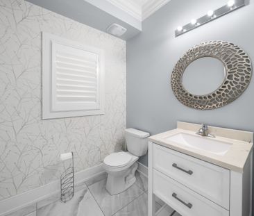 For Lease - 35 Tyndall Drive, Bradford West Gwillimbury, Ontario - Photo 5